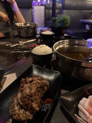 KPOT Korean BBQ & Hot Pot by null