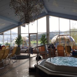 Königliche Kristall-Therme - Upper plunge pools