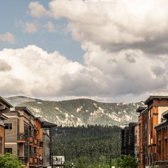 Natural Retreats- Big Sky - Big Sky, MT - Vacation Rentals Near Me - Gallatin Gateway, Montana Natural Retreats- Big Sky - Big Sky, MT - Vacation Rentals Near Me - Gallatin Gateway, Montana