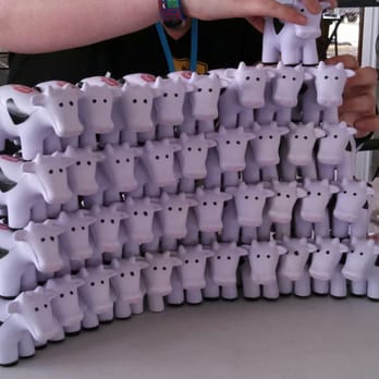 Rodeo Austin - Cow giveaways - Rodeo Near Me - Austin, Texas