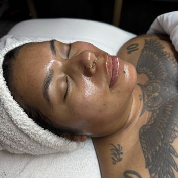 Skin Amenities - Skin Care Near Me - Naples, Florida