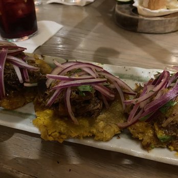 Pisco Y Nazca - Tostones with Pulled Pork - Gastropubs Near Me - Kendall, Florida Pisco Y Nazca - Tostones with Pulled Pork - Gastropubs Near Me - Kendall, Florida