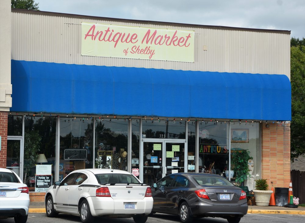 ANTIQUE MARKET OF SHELBY Updated October 2024 107 W Warren St