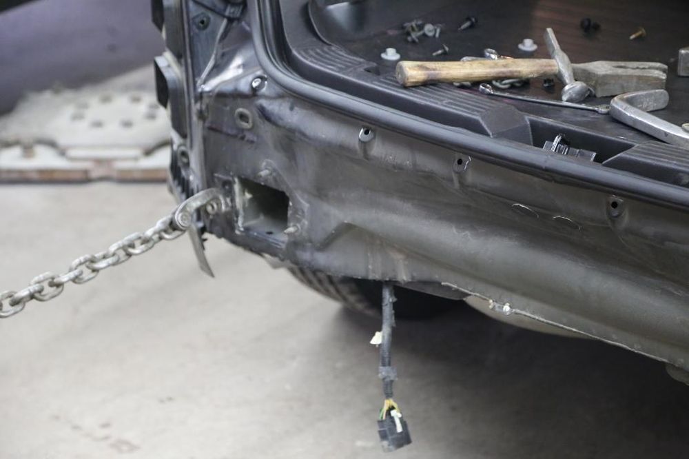 ARNIE’S COLLISION CENTRE 22 Photos 490 Guelph Street,