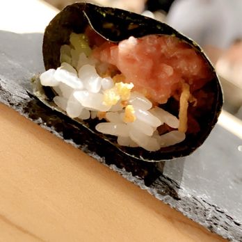 Handies Douzo - Handroll (less rice, per requested) - Sushi Bars Near Me - Houston, Texas Handies Douzo - Handroll (less rice, per requested) - Sushi Bars Near Me - Houston, Texas