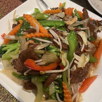 Thai Table Time - Mixed Vegetables with mock duck - Thai Near Me - Oceanside, California