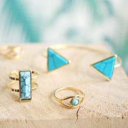 Bonjour Mon Amour - Les jolis bijoux