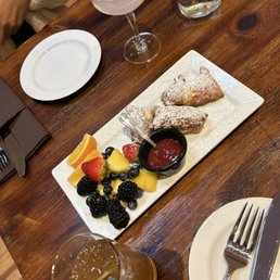 1/2 order beignets 1/2 order beignets