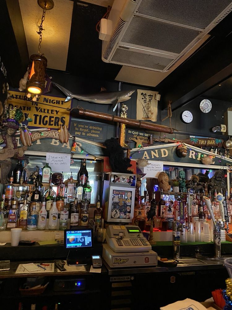Tiki Bar & Grill
