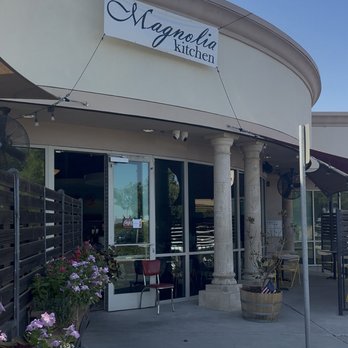 Magnolia Kitchen - Entrance to the restaurant - Bakeries Near Me - Bakersfield, California