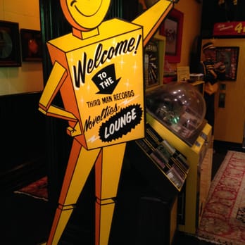 Third Man Records - Getting the big yellow welcome treatment - Vinyl Records Near Me - Nashville, Tennessee Third Man Records - Getting the big yellow welcome treatment - Vinyl Records Near Me - Nashville, Tennessee