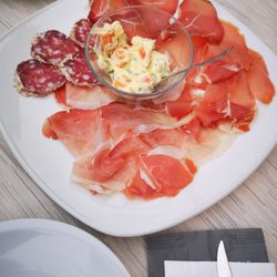 Ristorante Pizzeria Lumin - Antipasti Italiana