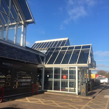 Cullompton Services - Entrance - Gas Stations Near Me - Cullompton, DEV Cullompton Services - Entrance - Gas Stations Near Me - Cullompton, DEV