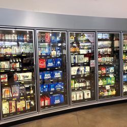 Gate - 1227 - Lots of beer