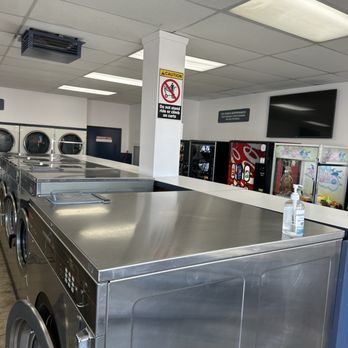 Noho Laundry - Thank you for the quality and reliable service. I highly recommend! - Laundromat Near Me - San Fernando Valley, California Noho Laundry - Thank you for the quality and reliable service. I highly recommend! - Laundromat Near Me - San Fernando Valley, California