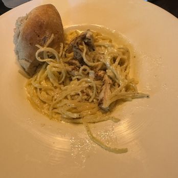 The Main House - Chicken Fettuccine (dinner split for two kids) - New American Near Me - Saint Charles, Missouri The Main House - Chicken Fettuccine (dinner split for two kids) - New American Near Me - Saint Charles, Missouri