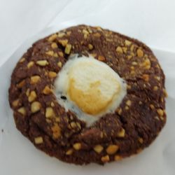 Euphoria Cake & Dessert - Peanut Chocolate Cookie