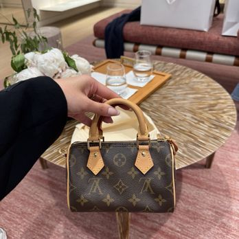 Louis Vuitton - cutie - Leather Goods Near Me - Paris, 75 Louis Vuitton - cutie - Leather Goods Near Me - Paris, 75