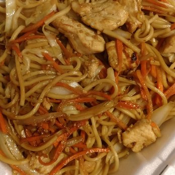 Tai Tung Express - Chicken Lo Mein @ Tai Tung Express (McAllen/Pharr, TX) - Chinese Near Me - McAllen, Texas