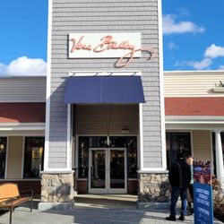Vera Bradley - Wrentham