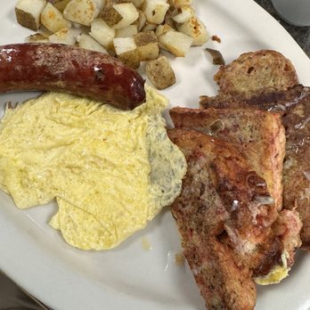 State Street Cafe - American fries, raspberry fritter French toast, scrambled eggs, and wild rice sausage - Cafes Near Me - Garfield, Minnesota State Street Cafe - American fries, raspberry fritter French toast, scrambled eggs, and wild rice sausage - Cafes Near Me - Garfield, Minnesota