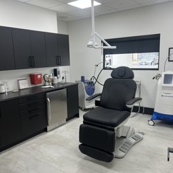 The Derm Lounge Med Spa