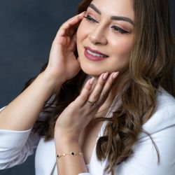 Fountain Of Youth Spa - Viviana Jimenez
Esthetician Specialized in Advanced Facial Treatments & CEO of Fountain Of Youth Spa