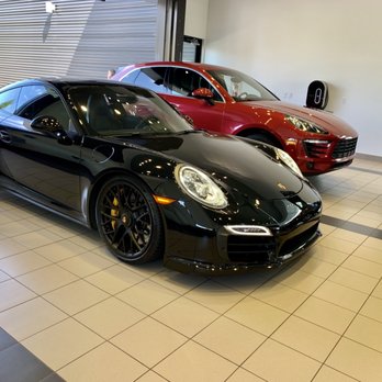 Porsche Beaverton - Service guest reception garage - Auto Parts & Supplies Near Me - Beaverton, Oregon Porsche Beaverton - Service guest reception garage - Auto Parts & Supplies Near Me - Beaverton, Oregon