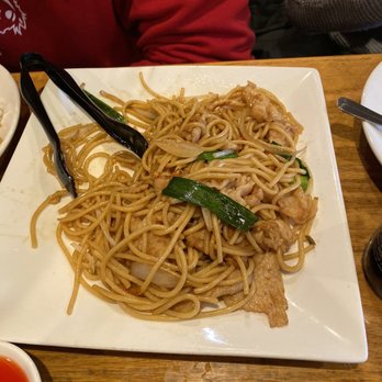 Asian Chefs - Chicken lo mien - Chinese Near Me - Littleton, Colorado