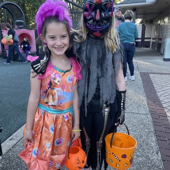 Scovill Children's Zoo - Trick or Treaters at Boo at the Zoo!! - Zoos Near Me - Decatur, Illinois Scovill Children's Zoo - Trick or Treaters at Boo at the Zoo!! - Zoos Near Me - Decatur, Illinois