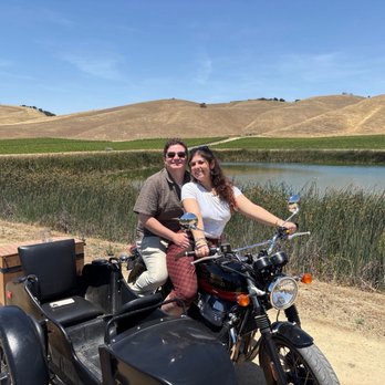 Third Wheel Tours - Wine Tours Near Me - Paso Robles, California