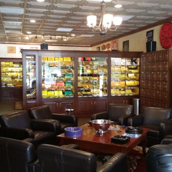Cigar Realm - Awesome cigar lounge - Tobacco Shops Near Me - Richmond, Virginia