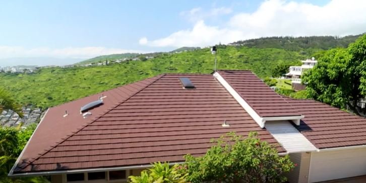 Slide of Elite Roofing Honolulu