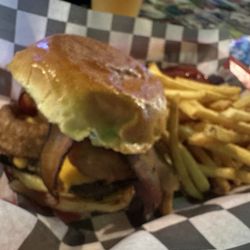 Quacks - Burgers are top notch
