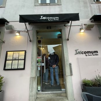 Incomum by Luís Santos - Entrance - Modern European Near Me - Sintra, 11 Incomum by Luís Santos - Entrance - Modern European Near Me - Sintra, 11