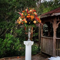 Annie's Floral Boutique - Wedding arrangements