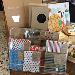 Kami - Cute gift wrappings