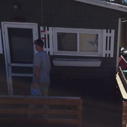 Hill Top General Store - Unit "The Erie"