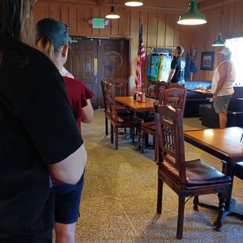 Rainbow Oaks Restaurant - American Near Me - Fallbrook, California