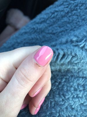 7 Bridges Nails & Spa