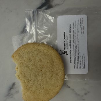Walters Cookies Cafe - Snickerdoodle - Bakeries Near Me - Los Angeles, California