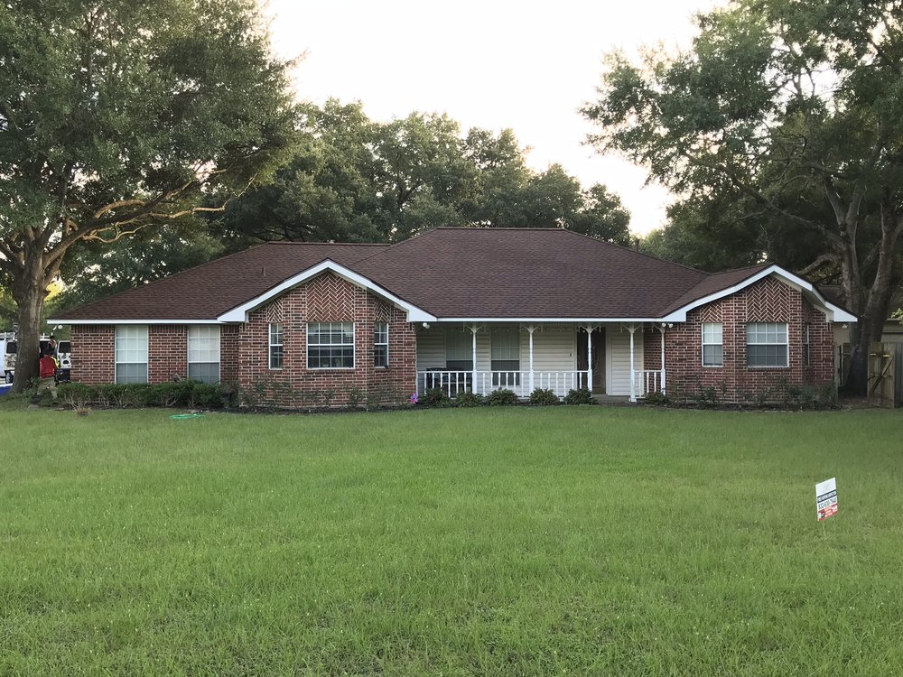 Slide of M&P Roofing