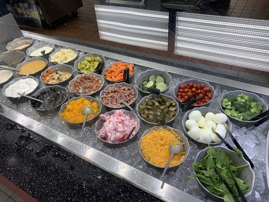 Chuck E. Cheese by null