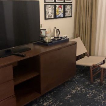 Hotel Revival Baltimore - Hotels Near Me - Baltimore, Maryland Hotel Revival Baltimore - Hotels Near Me - Baltimore, Maryland