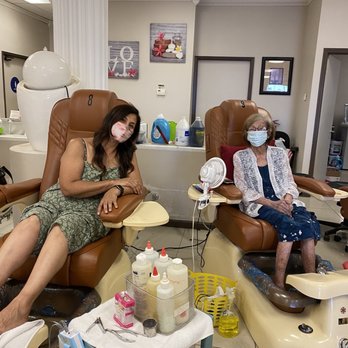 Envy Nails & Spa - Nail Salons Near Me - Fresno, California