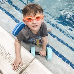 Bear Paddle Swim School - Bear Paddle provides everything you need - including goggles.