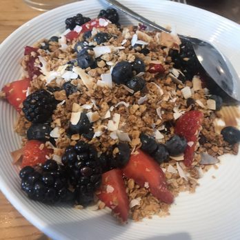 Sweet Chick - The homemade granola. It has yogurt underneath. - Breakfast & Brunch Near Me - Brooklyn, New York Sweet Chick - The homemade granola. It has yogurt underneath. - Breakfast & Brunch Near Me - Brooklyn, New York