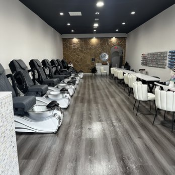 Luchic Nails Bar - The venue. Very chic & clean - Nail Salons Near Me - Los Angeles, California Luchic Nails Bar - The venue. Very chic & clean - Nail Salons Near Me - Los Angeles, California