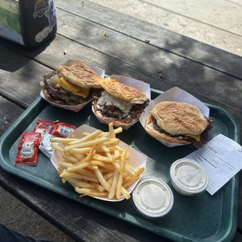 The Friendly Tavern - Burgers Near Me - San Diego, California The Friendly Tavern - Burgers Near Me - San Diego, California