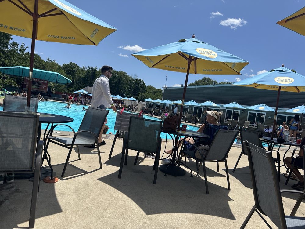Social spots from The Last Resort